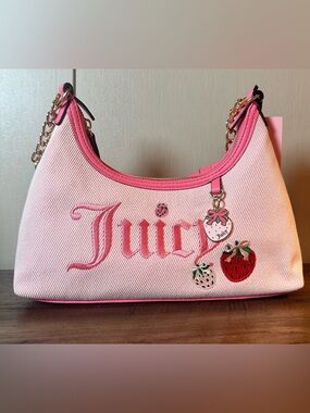 Juicy Couture Berry Sweet Hobo Shoulder Bag Pink Strawberry With Charm NEW